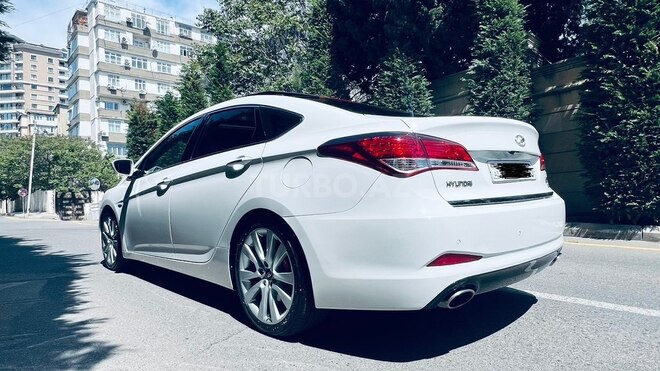 Hyundai i40-3