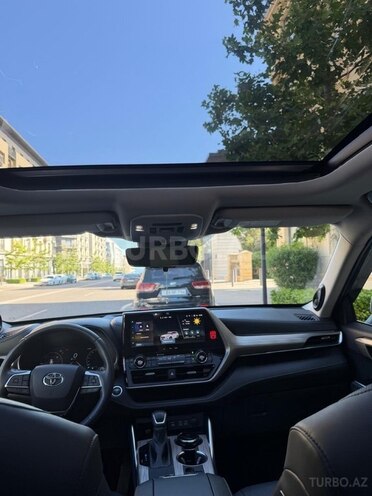 Toyota Highlander-10