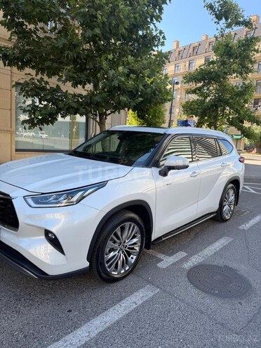 Toyota Highlander-5