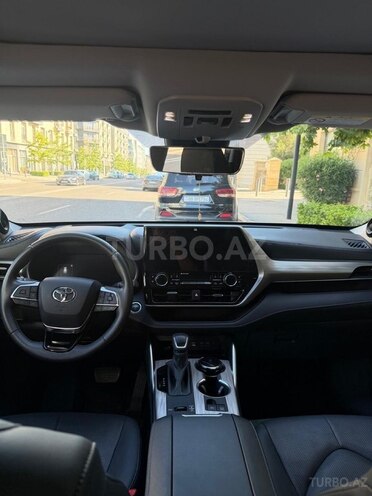 Toyota Highlander-15