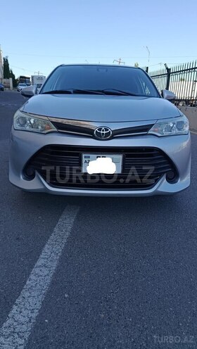 Toyota Corolla Fielder-1