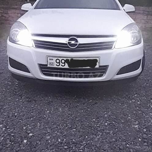 Opel Astra-10