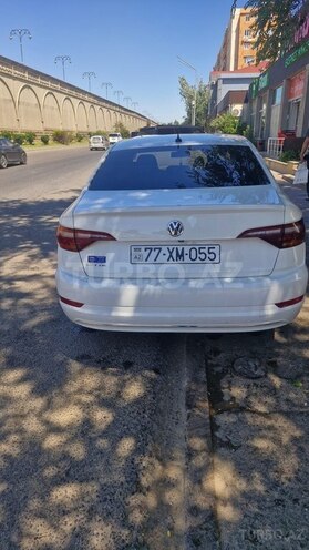 Volkswagen Jetta-2