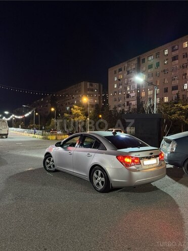 Chevrolet Cruze-3