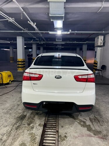 Kia Rio-2