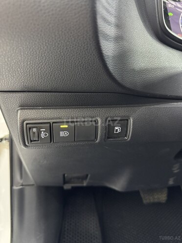 Toyota Corolla-16