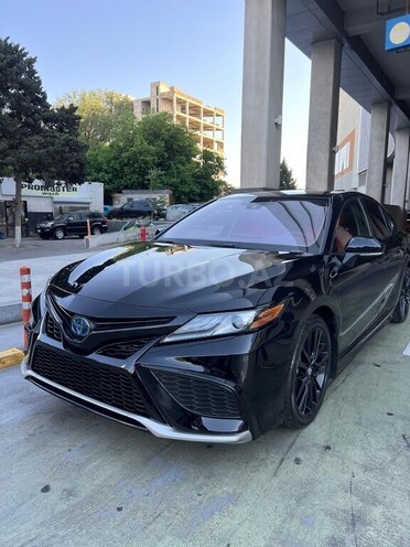Toyota Camry-1