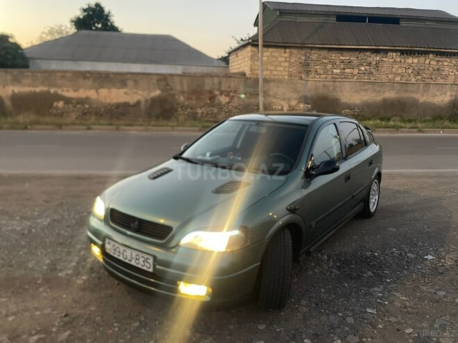 Opel Astra-1