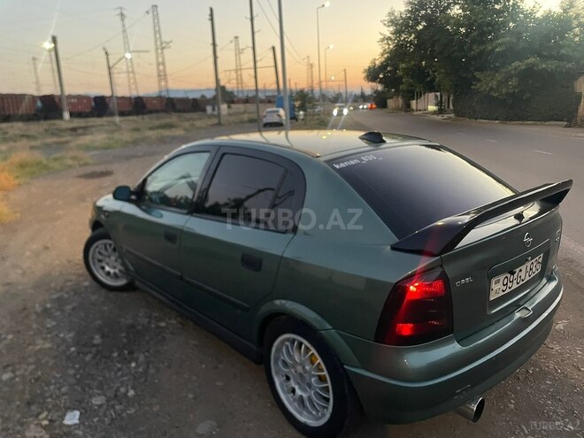 Opel Astra-3