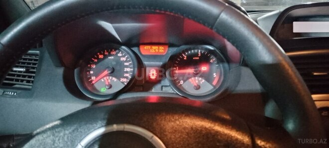 Renault Megane-6