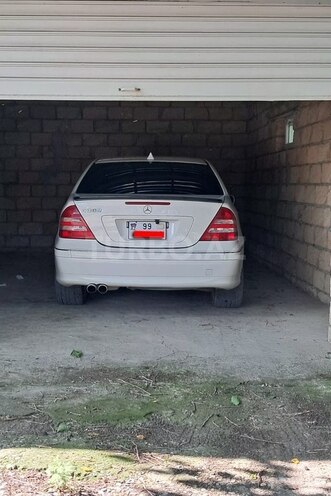Mercedes C 280-4
