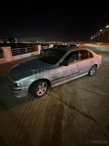 BMW 520-6