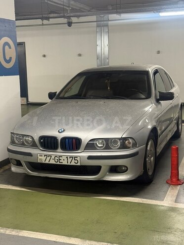 BMW 520-1