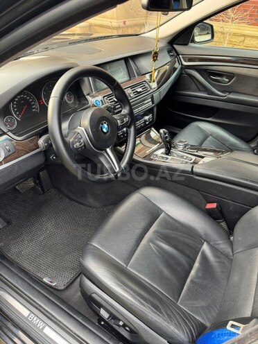 BMW 528-2