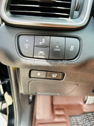 Kia Sorento-13