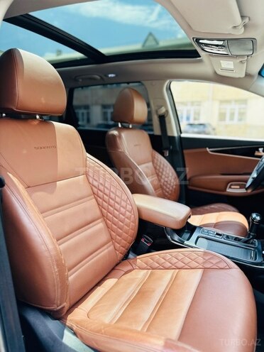 Kia Sorento-10