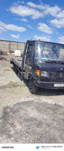 Mercedes 309D-4