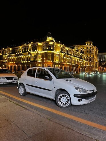 Peugeot 206-2
