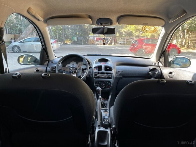 Peugeot 206-4