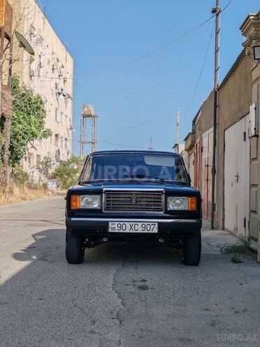 LADA (VAZ) 2107-1