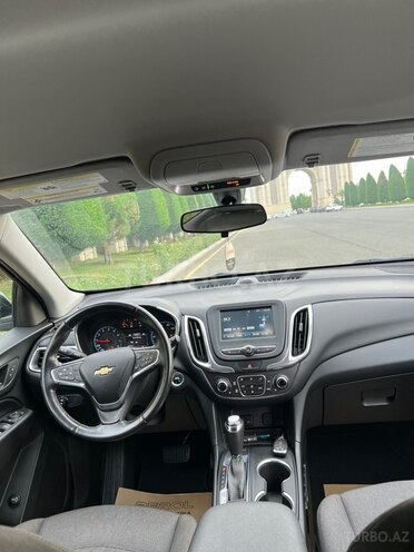 Chevrolet Equinox-5