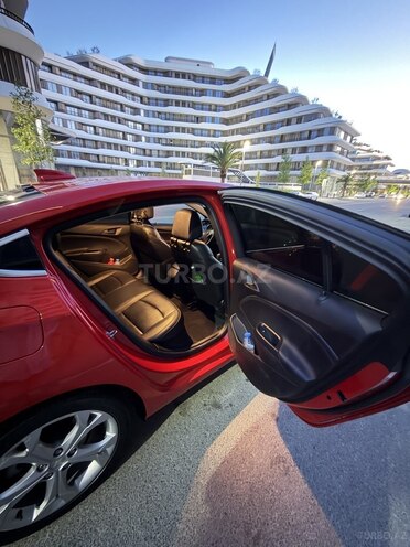 Chevrolet Cruze-19