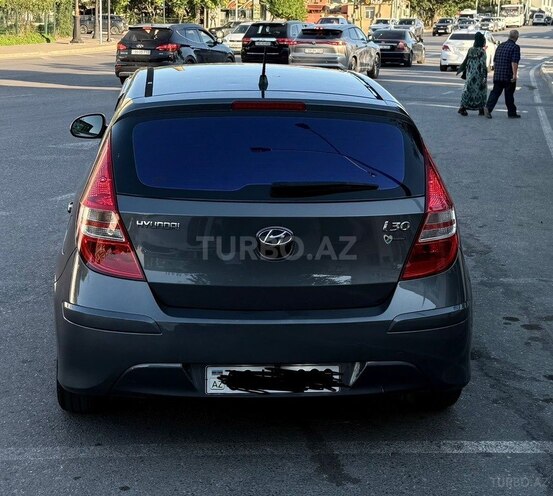 Hyundai i30-2