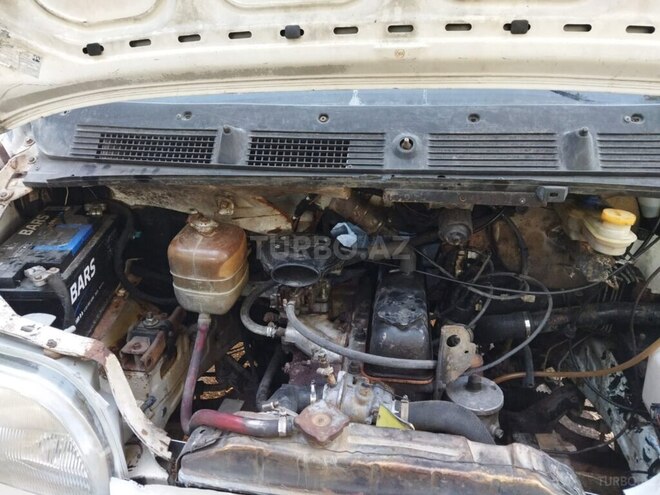 Ford Transit-6