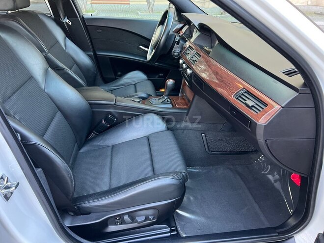 BMW 525-7