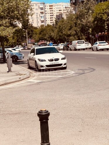 BMW 525-2