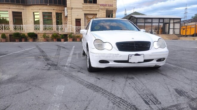 Mercedes C 240-4