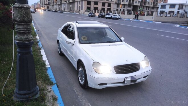 Mercedes C 240-3
