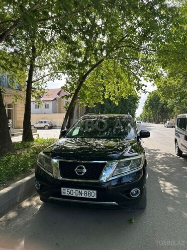 Nissan Pathfinder-3