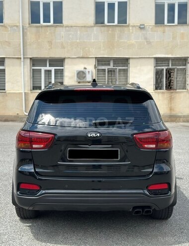 Kia Sorento-4