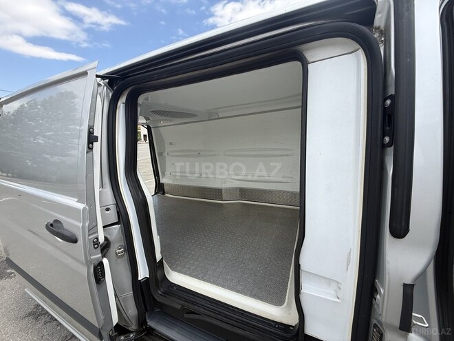 Mercedes Vito 115-7