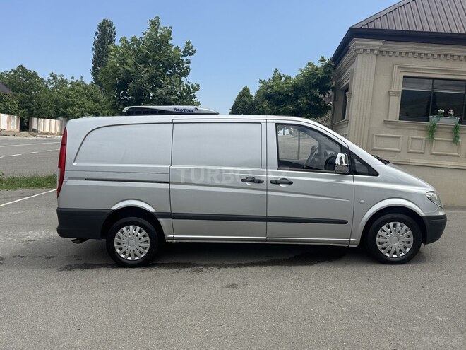 Mercedes Vito 115-2