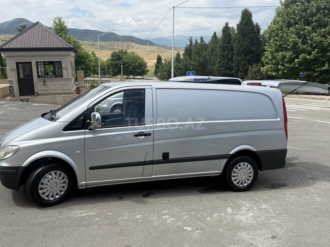 Mercedes Vito 115-11