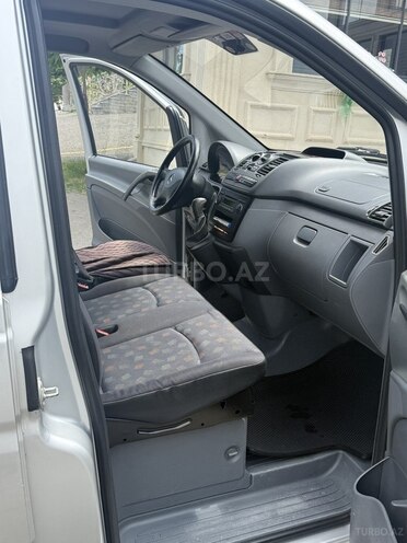 Mercedes Vito 115-6