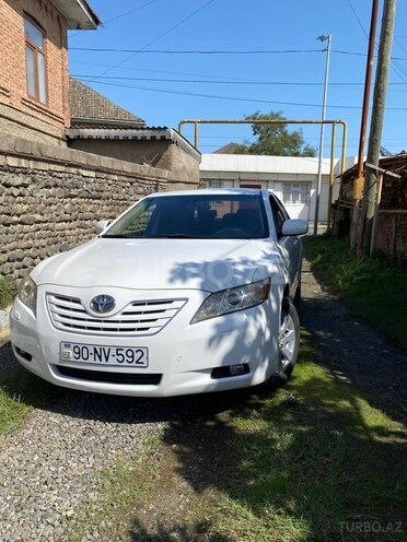 Toyota Camry-1