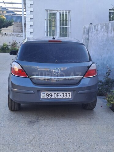 Opel Astra-2