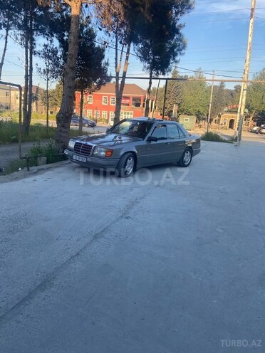 Mercedes 300 D-7