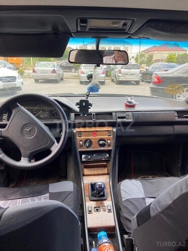 Mercedes 300 D-8