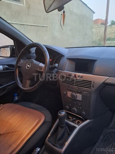 Opel Astra-18