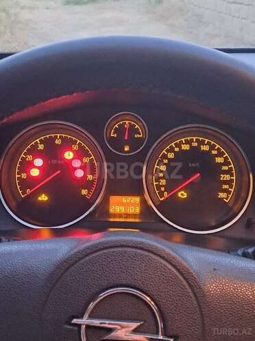 Opel Astra-15