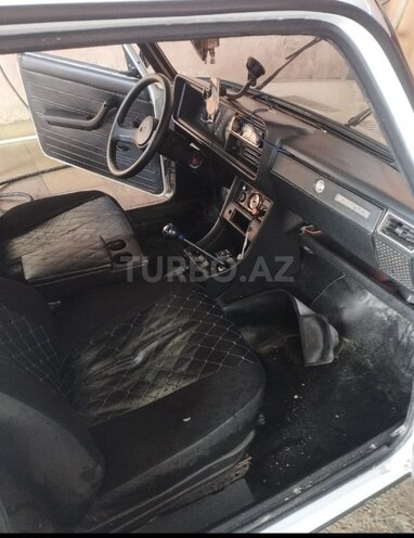 LADA (VAZ) 2107-5
