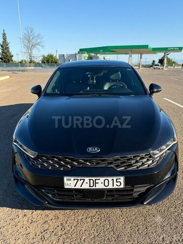 Kia K5-1