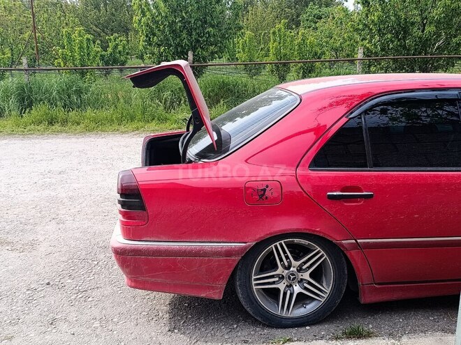 Mercedes C 180-11