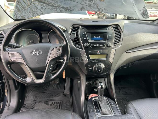 Hyundai Santa Fe-3