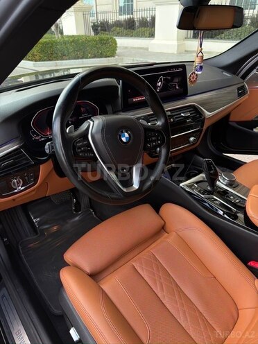 BMW 530-9