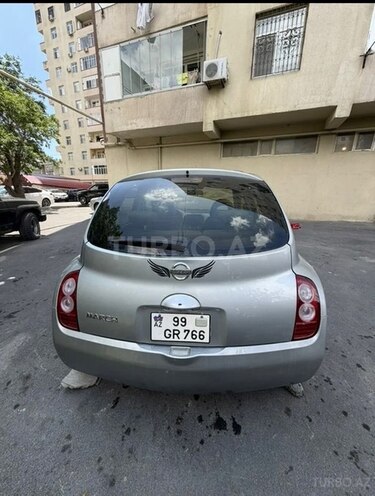 Nissan March-3